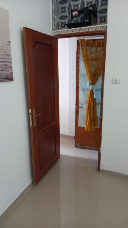 Appartement פינה שקטה דקה הליכה לכנרת והטיילת à Tibériade Extérieur photo